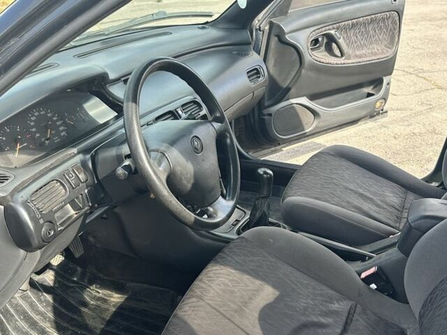 Зеленый Мазда 626, объемом двигателя 2 л и пробегом 342 тыс. км за 1450 $, фото 7 на Automoto.ua