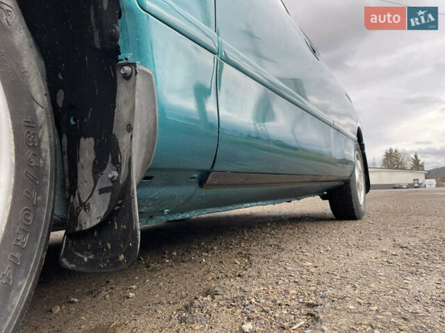 Зеленый Мазда 626, объемом двигателя 2 л и пробегом 401 тыс. км за 1750 $, фото 4 на Automoto.ua