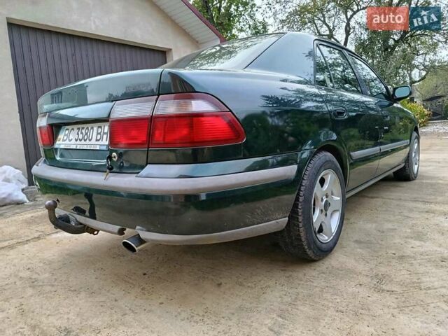 Зеленый Мазда 626, объемом двигателя 2 л и пробегом 270 тыс. км за 1800 $, фото 3 на Automoto.ua