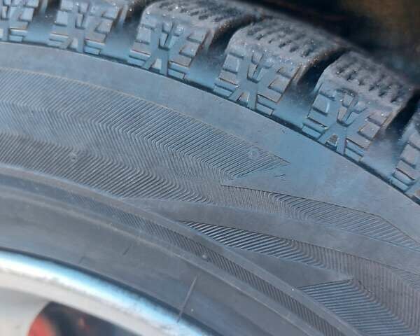 Зеленый Мазда 626, объемом двигателя 2 л и пробегом 378 тыс. км за 2600 $, фото 16 на Automoto.ua