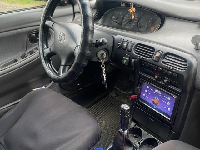 Зеленый Мазда 626, объемом двигателя 2 л и пробегом 3 тыс. км за 1500 $, фото 6 на Automoto.ua