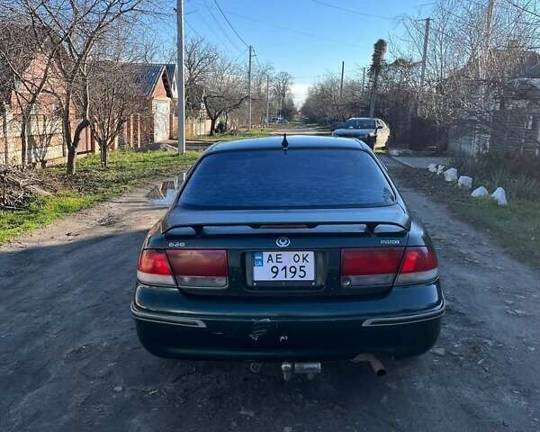 Зеленый Мазда 626, объемом двигателя 2.02 л и пробегом 300 тыс. км за 1450 $, фото 3 на Automoto.ua