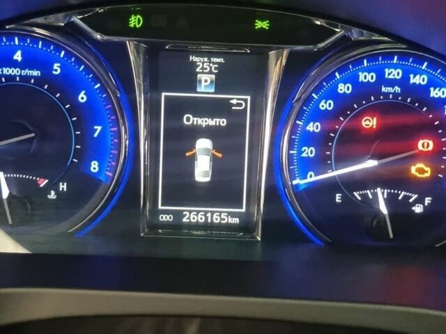 Зелений Мазда 626, об'ємом двигуна 2 л та пробігом 3 тис. км за 1054 $, фото 5 на Automoto.ua