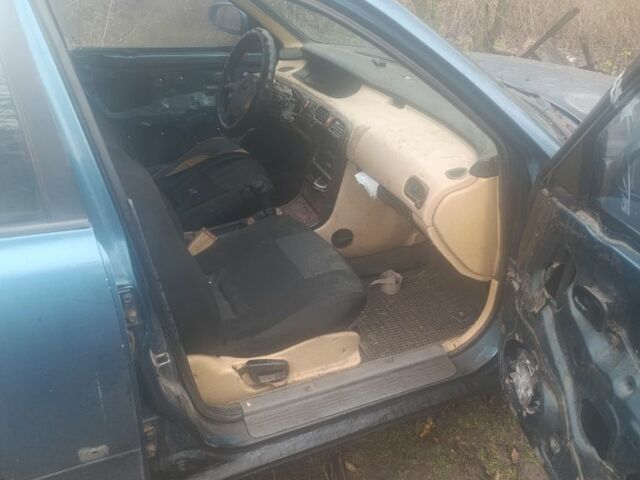 Зелений Мазда 626, об'ємом двигуна 2 л та пробігом 777 тис. км за 426 $, фото 2 на Automoto.ua