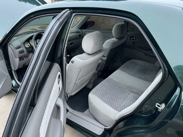 Зеленый Мазда 626, объемом двигателя 2 л и пробегом 286 тыс. км за 3500 $, фото 14 на Automoto.ua