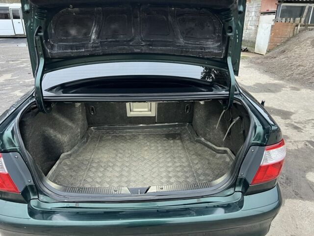 Зеленый Мазда 626, объемом двигателя 2 л и пробегом 286 тыс. км за 3500 $, фото 5 на Automoto.ua