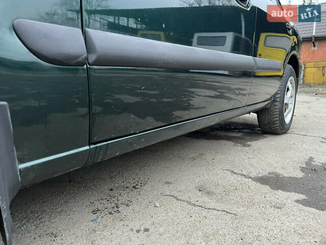 Зеленый Мазда 626, объемом двигателя 2 л и пробегом 286 тыс. км за 3500 $, фото 9 на Automoto.ua