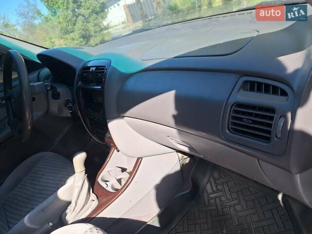 Зеленый Мазда 626, объемом двигателя 2 л и пробегом 285 тыс. км за 2400 $, фото 19 на Automoto.ua