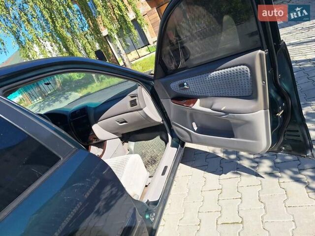 Зеленый Мазда 626, объемом двигателя 2 л и пробегом 285 тыс. км за 2400 $, фото 23 на Automoto.ua