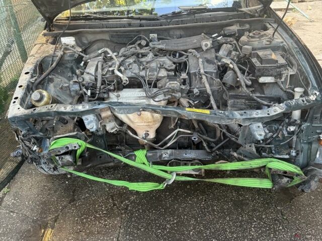 Зеленый Мазда 626, объемом двигателя 2 л и пробегом 300 тыс. км за 1500 $, фото 5 на Automoto.ua