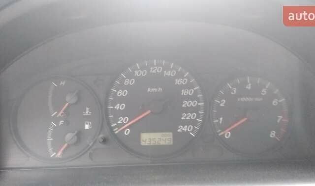 Зеленый Мазда 626, объемом двигателя 1.8 л и пробегом 435 тыс. км за 3500 $, фото 8 на Automoto.ua