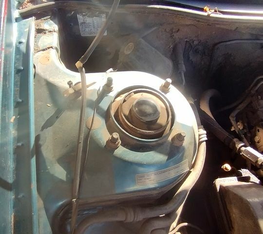 Зелений Мазда 626, об'ємом двигуна 2 л та пробігом 600 тис. км за 1600 $, фото 7 на Automoto.ua