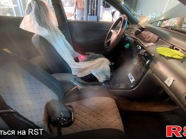 Зелений Мазда 626, об'ємом двигуна 2 л та пробігом 600 тис. км за 1600 $, фото 8 на Automoto.ua