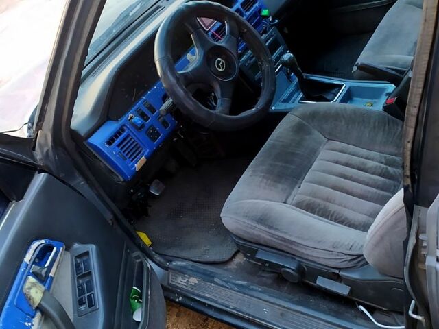 Мазда 929, объемом двигателя 22 л и пробегом 397 тыс. км за 850 $, фото 4 на Automoto.ua