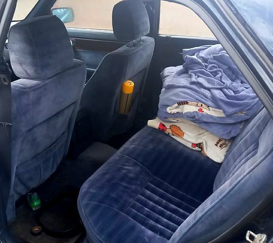 Мазда 929, объемом двигателя 3 л и пробегом 0 тыс. км за 850 $, фото 4 на Automoto.ua