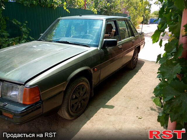 Серый Мазда 929, объемом двигателя 2 л и пробегом 300 тыс. км за 1250 $, фото 2 на Automoto.ua