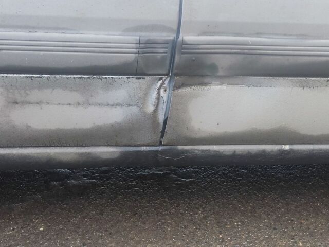 Серый Мазда 929, объемом двигателя 2.2 л и пробегом 340 тыс. км за 950 $, фото 4 на Automoto.ua