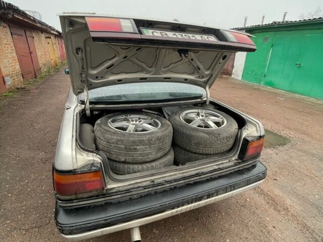 Серый Мазда 929, объемом двигателя 2.2 л и пробегом 283 тыс. км за 834 $, фото 3 на Automoto.ua