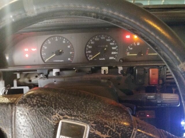 Серый Мазда 929, объемом двигателя 2 л и пробегом 10 тыс. км за 1300 $, фото 7 на Automoto.ua