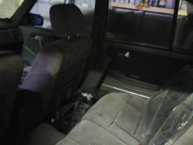 Серый Мазда 929, объемом двигателя 2 л и пробегом 10 тыс. км за 1300 $, фото 10 на Automoto.ua