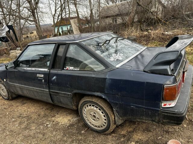 Синій Мазда 929, об'ємом двигуна 1.9 л та пробігом 300 тис. км за 1200 $, фото 4 на Automoto.ua