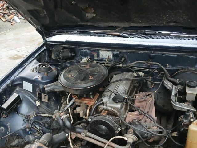 Синий Мазда 929, объемом двигателя 2 л и пробегом 230 тыс. км за 1100 $, фото 5 на Automoto.ua