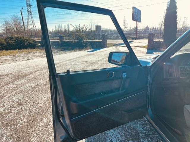 Синій Мазда 929, об'ємом двигуна 2 л та пробігом 196 тис. км за 5800 $, фото 8 на Automoto.ua