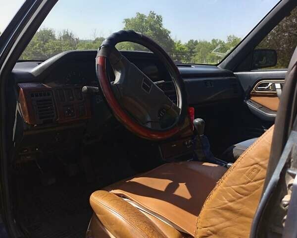 Синий Мазда 929, объемом двигателя 2.18 л и пробегом 280 тыс. км за 1500 $, фото 2 на Automoto.ua