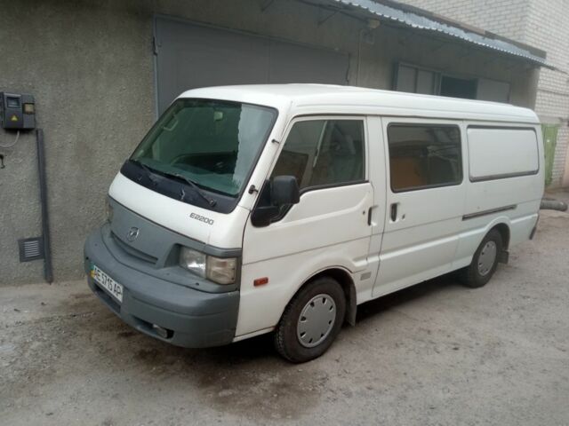 Белый Мазда Б серия, объемом двигателя 2 л и пробегом 164 тыс. км за 5500 $, фото 1 на Automoto.ua