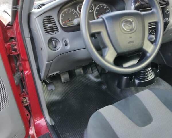 Червоний Мазда B-series, об'ємом двигуна 2.3 л та пробігом 8 тис. км за 11000 $, фото 2 на Automoto.ua