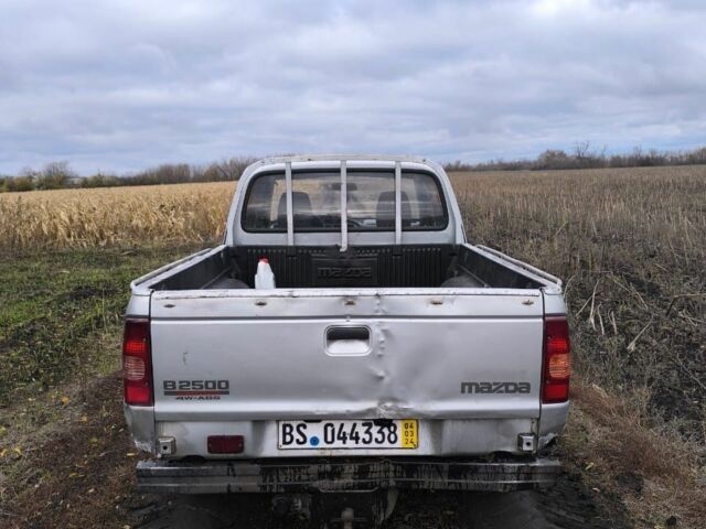 Серый Мазда Б серия, объемом двигателя 0 л и пробегом 363 тыс. км за 2619 $, фото 5 на Automoto.ua