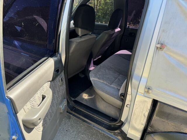 Синий Мазда Б серия, объемом двигателя 2.5 л и пробегом 387 тыс. км за 4750 $, фото 9 на Automoto.ua