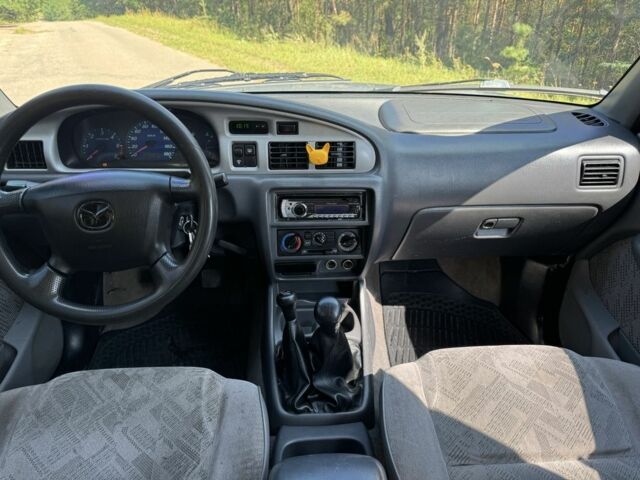 Синий Мазда Б серия, объемом двигателя 2.5 л и пробегом 387 тыс. км за 4750 $, фото 13 на Automoto.ua