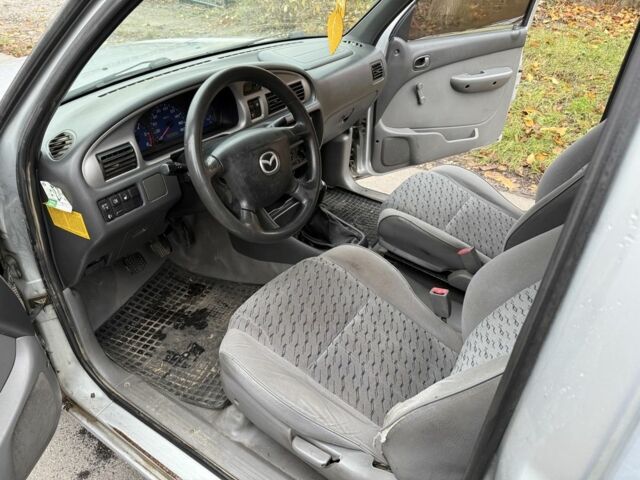 Сірий Мазда BT-50, об'ємом двигуна 2.5 л та пробігом 240 тис. км за 2900 $, фото 9 на Automoto.ua