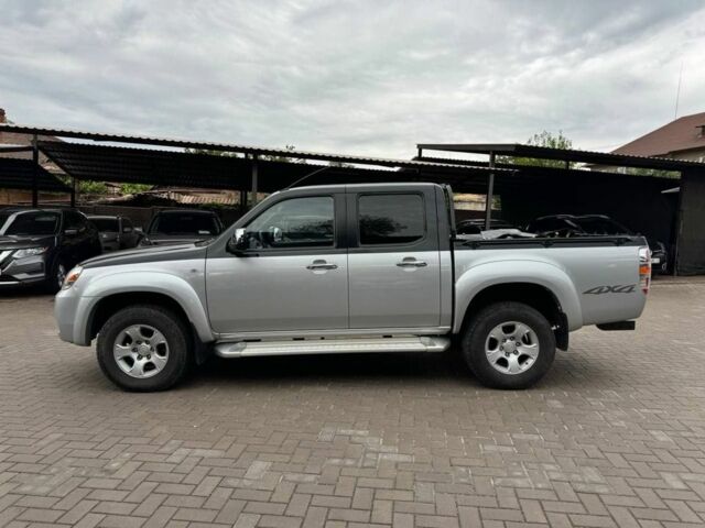 Серый Мазда БТ-50, объемом двигателя 2.5 л и пробегом 143 тыс. км за 11500 $, фото 2 на Automoto.ua