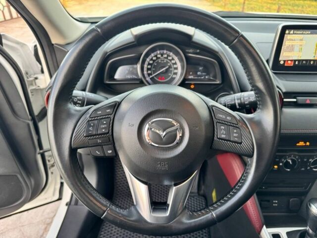 Білий Мазда СХ-3, об'ємом двигуна 2 л та пробігом 147 тис. км за 13000 $, фото 3 на Automoto.ua