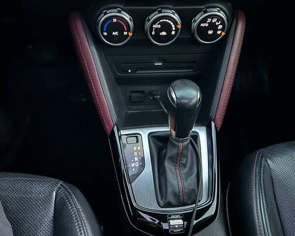 Белый Мазда СХ-3, объемом двигателя 2 л и пробегом 124 тыс. км за 13200 $, фото 11 на Automoto.ua