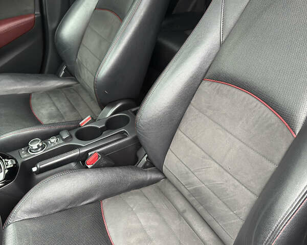 Белый Мазда СХ-3, объемом двигателя 2 л и пробегом 123 тыс. км за 14300 $, фото 9 на Automoto.ua