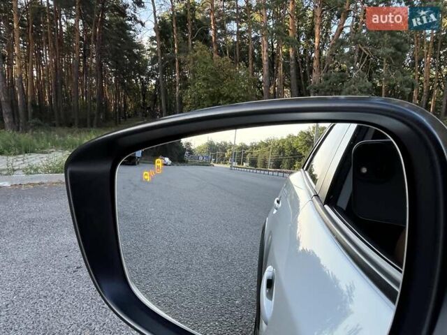 Белый Мазда СХ-3, объемом двигателя 2 л и пробегом 147 тыс. км за 16300 $, фото 23 на Automoto.ua