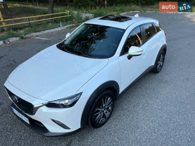 Белый Мазда СХ-3, объемом двигателя 2 л и пробегом 147 тыс. км за 16300 $, фото 4 на Automoto.ua