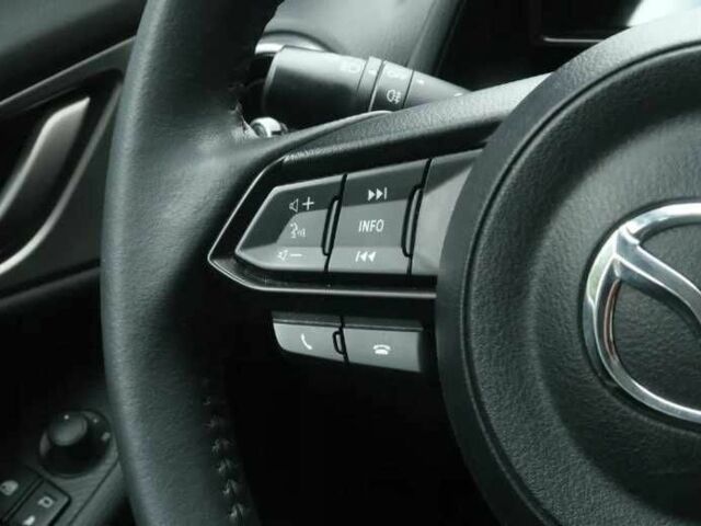 Белый Мазда СХ-3, объемом двигателя 2 л и пробегом 129 тыс. км за 11950 $, фото 8 на Automoto.ua