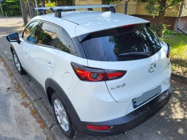 Білий Мазда СХ-3, об'ємом двигуна 2 л та пробігом 129 тис. км за 11950 $, фото 1 на Automoto.ua