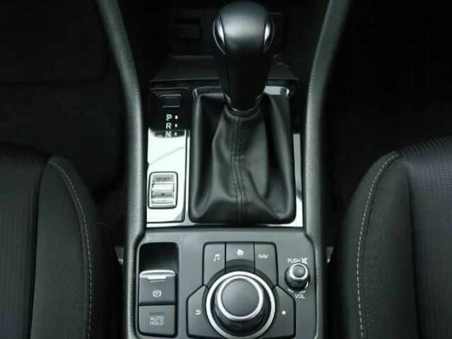 Білий Мазда СХ-3, об'ємом двигуна 2 л та пробігом 129 тис. км за 11950 $, фото 11 на Automoto.ua