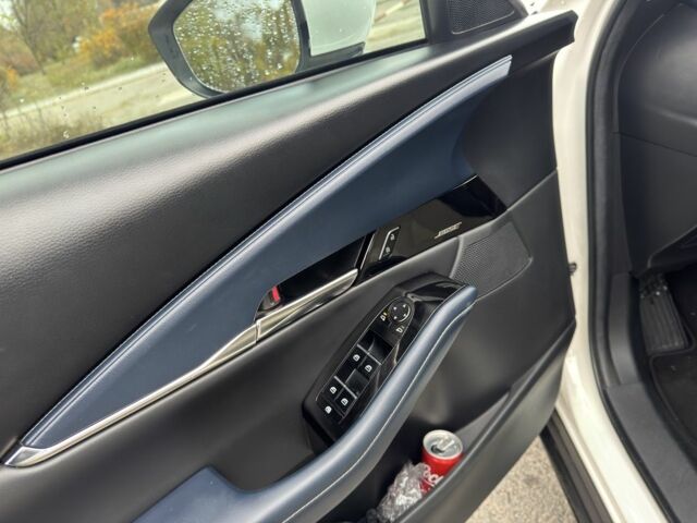 Білий Мазда СХ-3, об'ємом двигуна 2.5 л та пробігом 39 тис. км за 13999 $, фото 8 на Automoto.ua