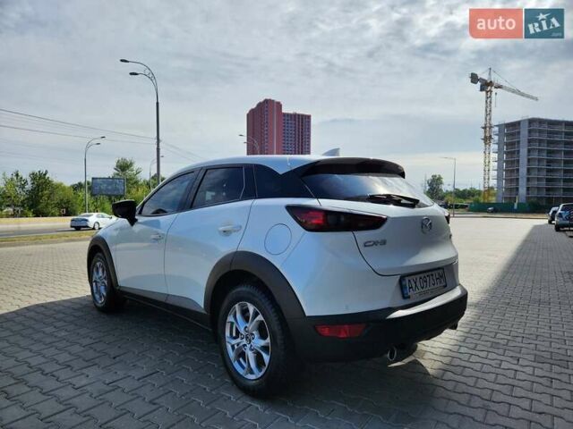 Белый Мазда СХ-3, объемом двигателя 2 л и пробегом 41 тыс. км за 19999 $, фото 3 на Automoto.ua