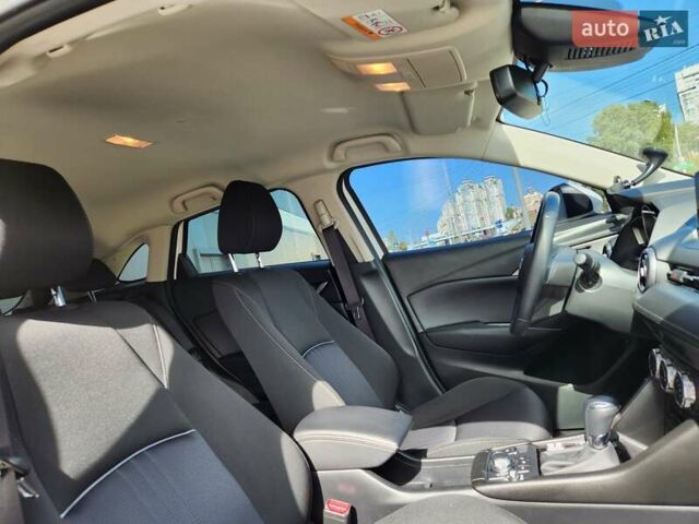 Белый Мазда СХ-3, объемом двигателя 2 л и пробегом 41 тыс. км за 19999 $, фото 9 на Automoto.ua