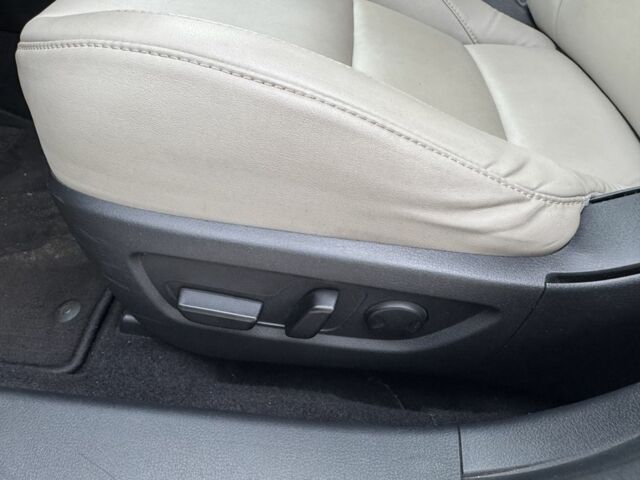 Білий Мазда СХ-3, об'ємом двигуна 2.5 л та пробігом 39 тис. км за 13999 $, фото 10 на Automoto.ua