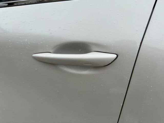 Білий Мазда СХ-3, об'ємом двигуна 2.5 л та пробігом 39 тис. км за 13999 $, фото 7 на Automoto.ua