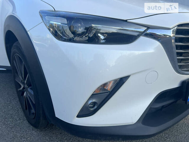 Белый Мазда СХ-3, объемом двигателя 1.5 л и пробегом 72 тыс. км за 23950 $, фото 11 на Automoto.ua