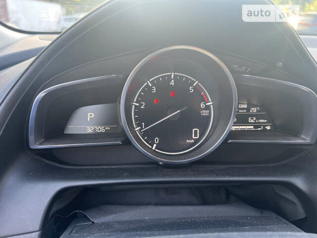 Белый Мазда СХ-3, объемом двигателя 1.5 л и пробегом 72 тыс. км за 23950 $, фото 26 на Automoto.ua